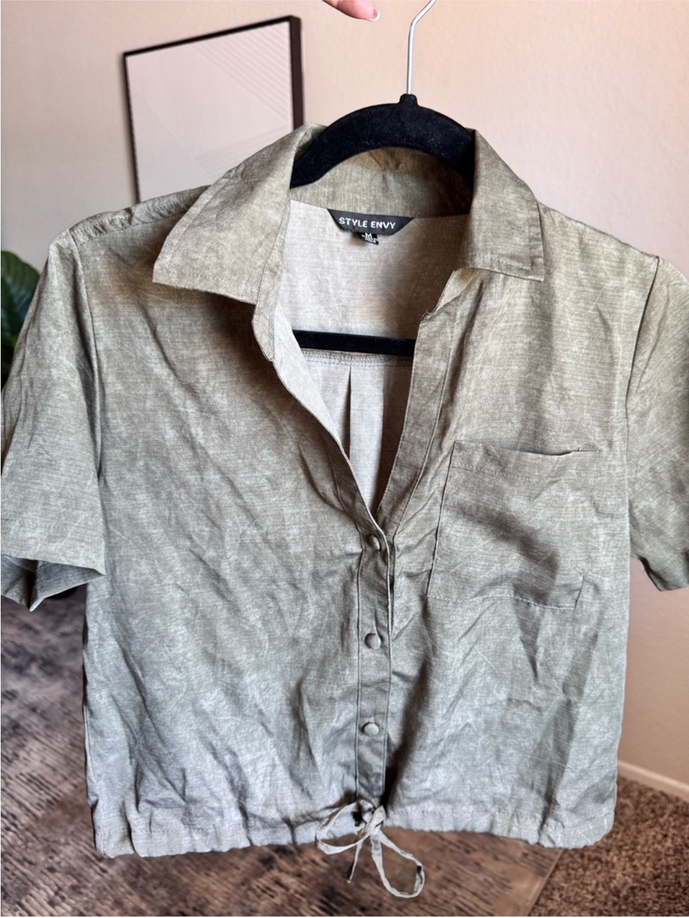 Style Envy Olive Green Button-Down Crop Shirt